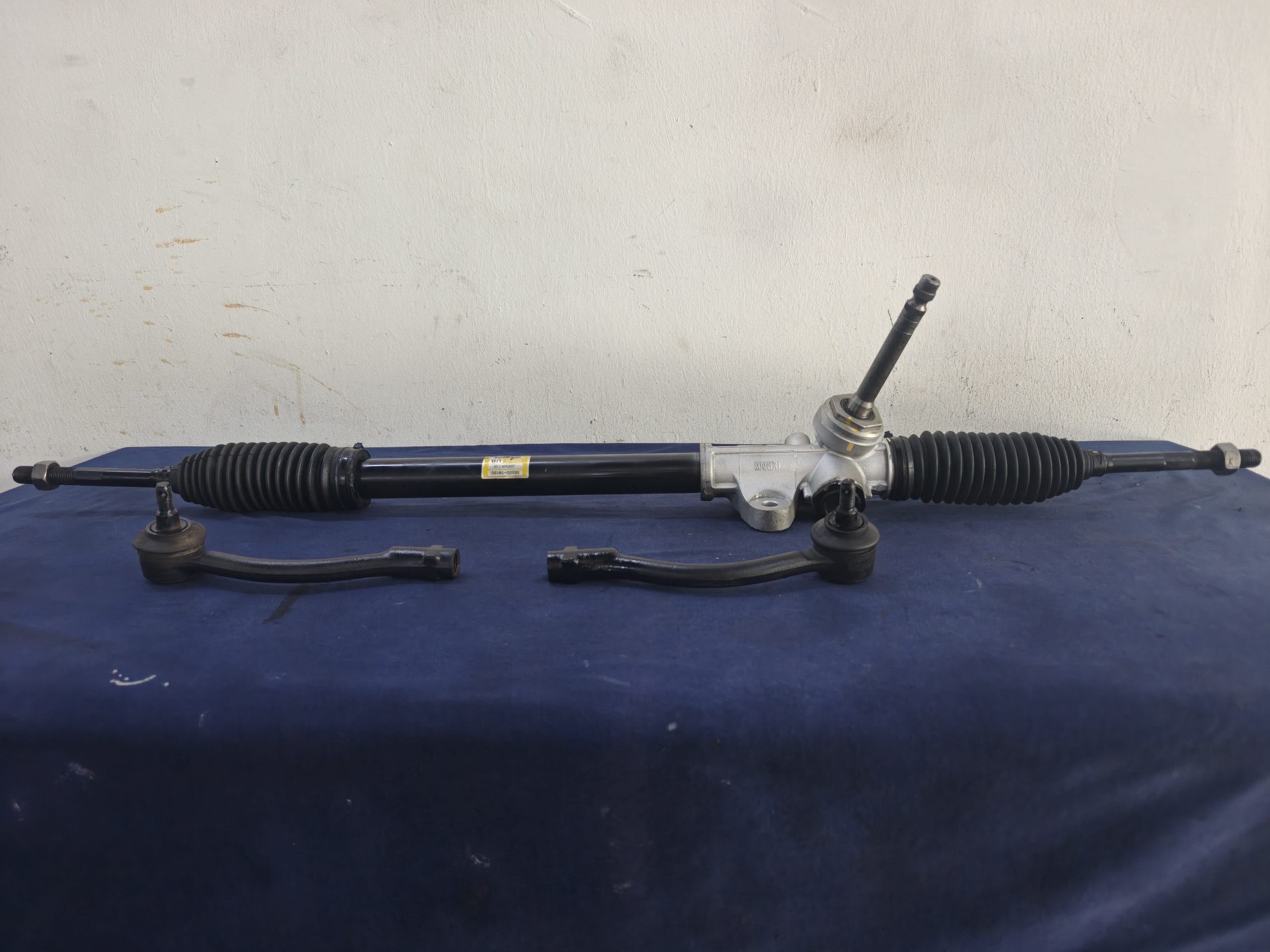 HYUNDAI i10 STEERING RACK (RECON)